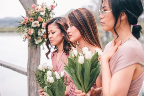 Družičky na česko-vietnamské svatbě