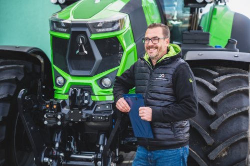 Portrét prodejce traktorů Deutz-Fahr